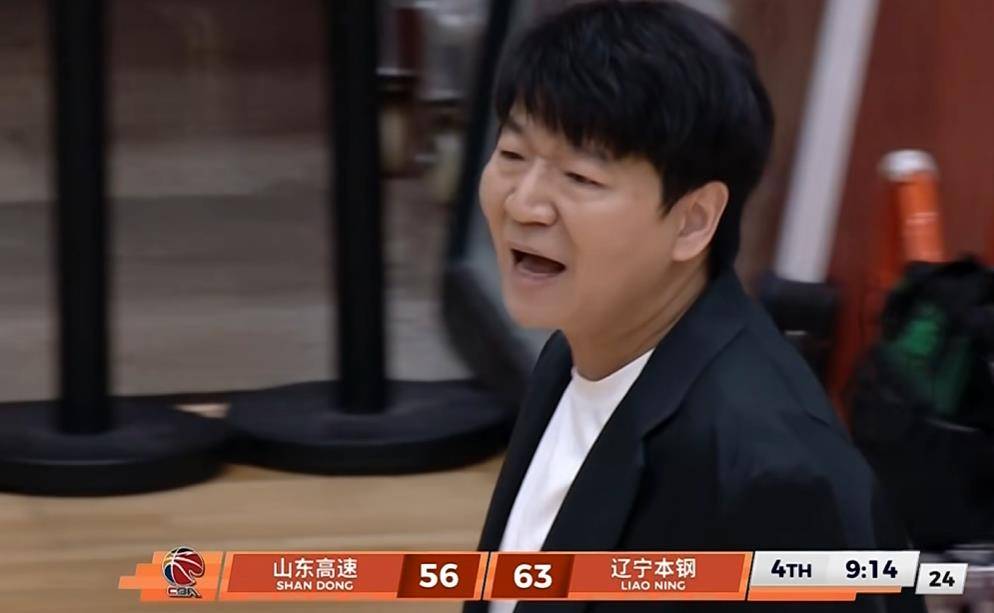 徐昕打爆广东内线！打脸杜锋不该放走！更衣室邱彪发飙，儒帅彻底变脸