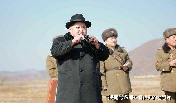 朝鲜人民军空军的训练场面 金正恩亲临现场指导