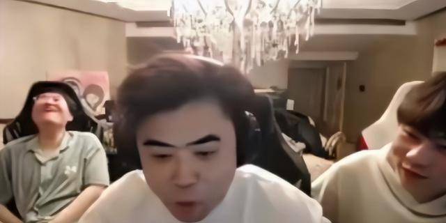 Rookie主动和小钰提分手,理由牵强!大满贯教练被前选手点评一般